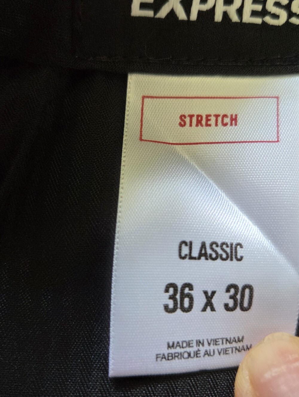 Express Classic tailored Tuxido 44S - Picture 6 of 11